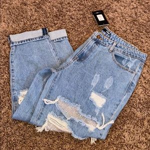 FashionNova Boyfriend jeans